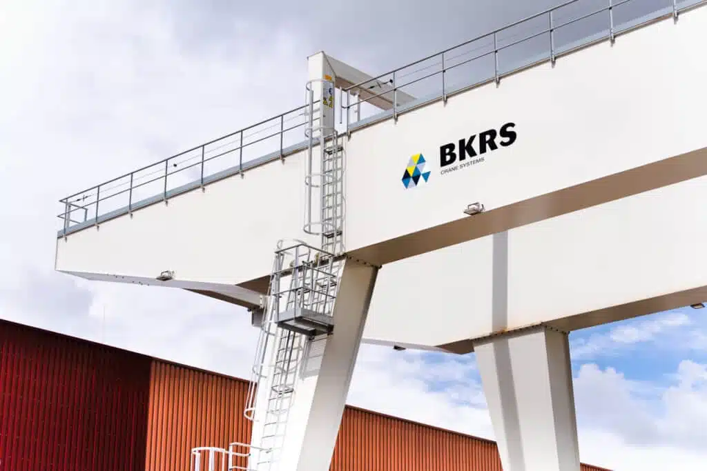 Uiteinde van een dubbelligger portaalkraan van BKRS Crane Systems